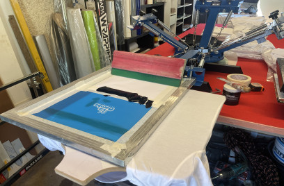 BRODERIE OU IMPRESSION TEXTILE : QUE CHOISIR ?